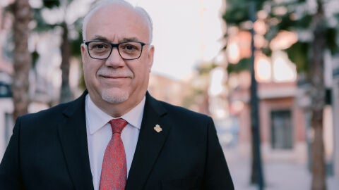 Juli&aacute;n Nieva, candidato del PSOE a la reelecci&oacute;n en Manzanares