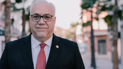 Julián Nieva, candidato del PSOE a la reelección en Manzanares Julián Nieva, candidato del PSOE a la reelección en Manzanares