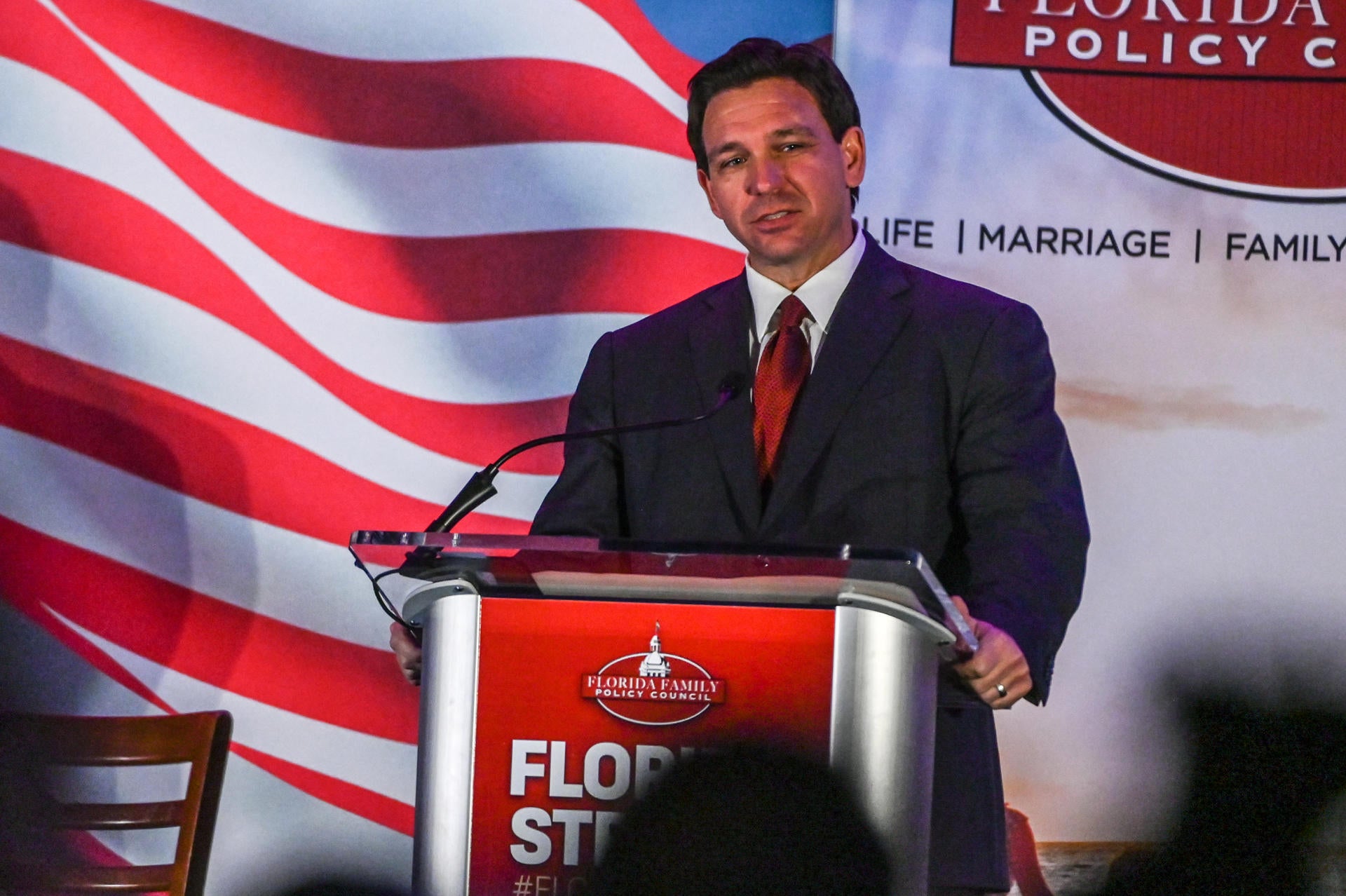 El gobernador de Florida, Ron DeSantis, anuncia su candidatura a las primarias del Partido Republicano El gobernador de Florida, Ron DeSantis, anuncia su candidatura a las primarias del Partido Republicano