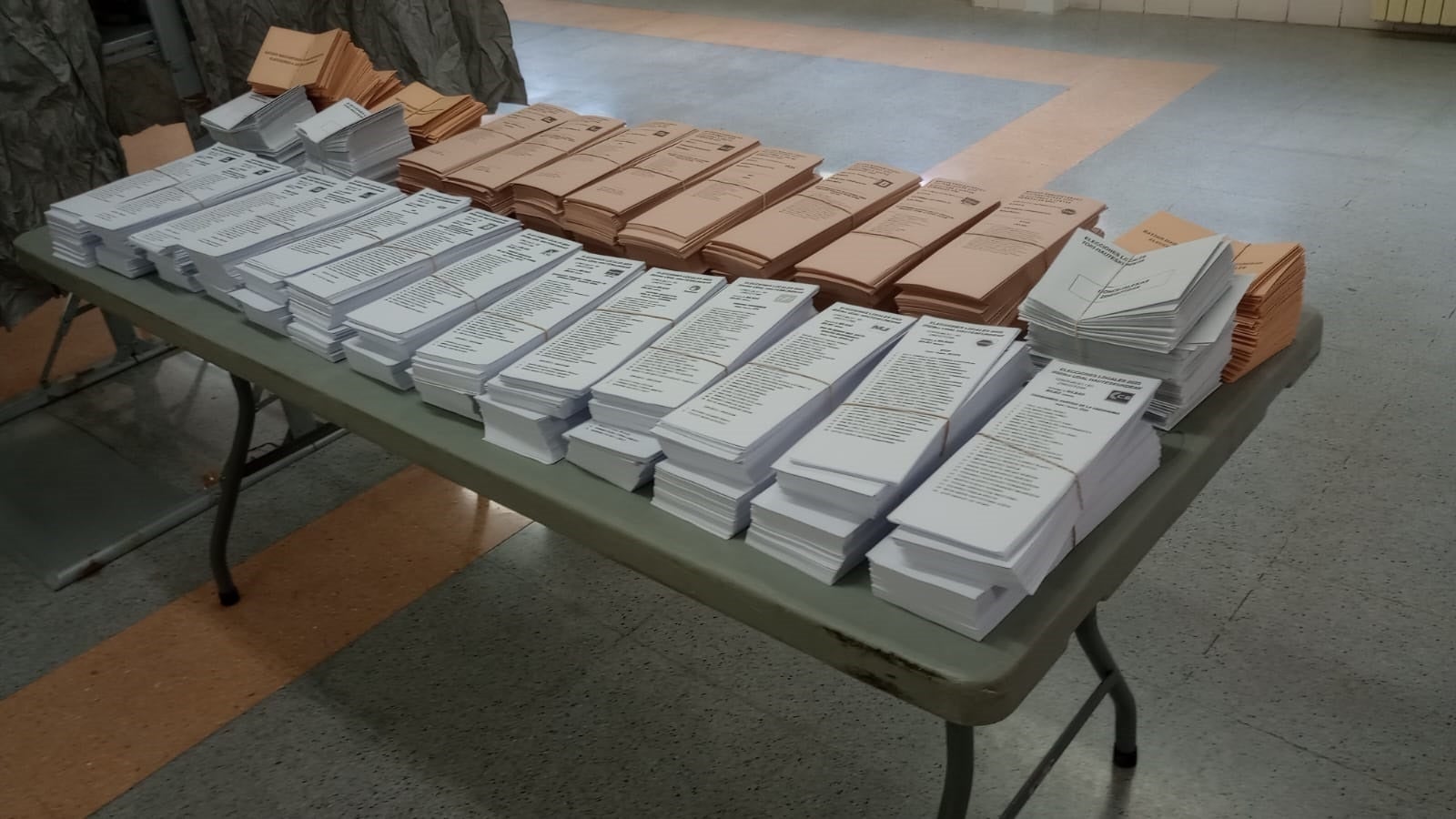 La participación a las 18:00h en las elecciones municipales sube 1,5 puntos más que en 2019 La participación a las 18:00h en las elecciones municipales sube 1,5 puntos más que en 2019