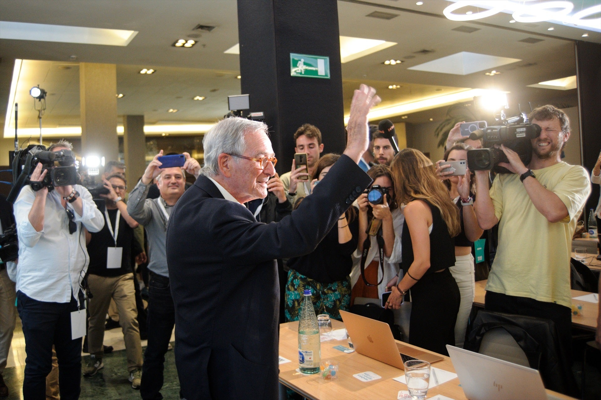 Xavier Trias gana las elecciones pero la alcaldía de Barcelona sigue abierta Xavier Trias gana las elecciones pero la alcaldía de Barcelona sigue abierta