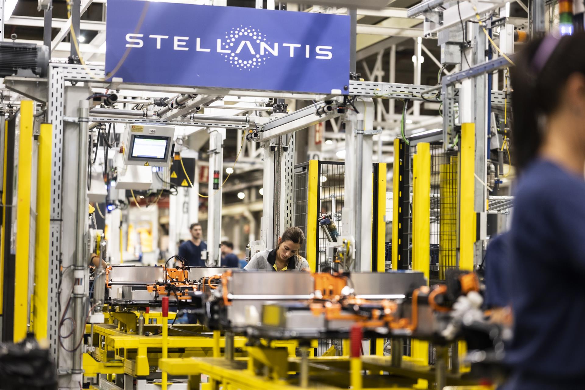 Stellantis busca 600 trabajadores con o sin experiencia Stellantis busca 600 trabajadores con o sin experiencia