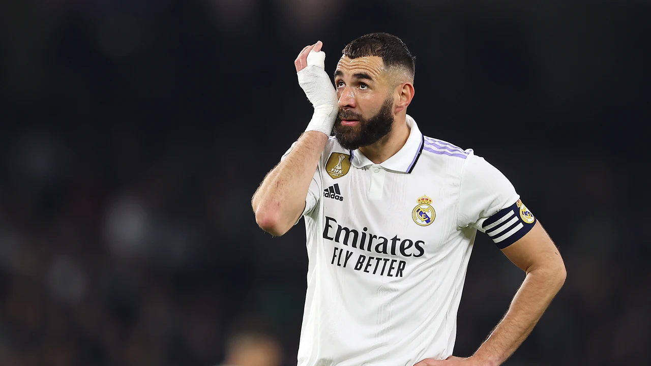 Benzema se piensa la oferta de Arabia
