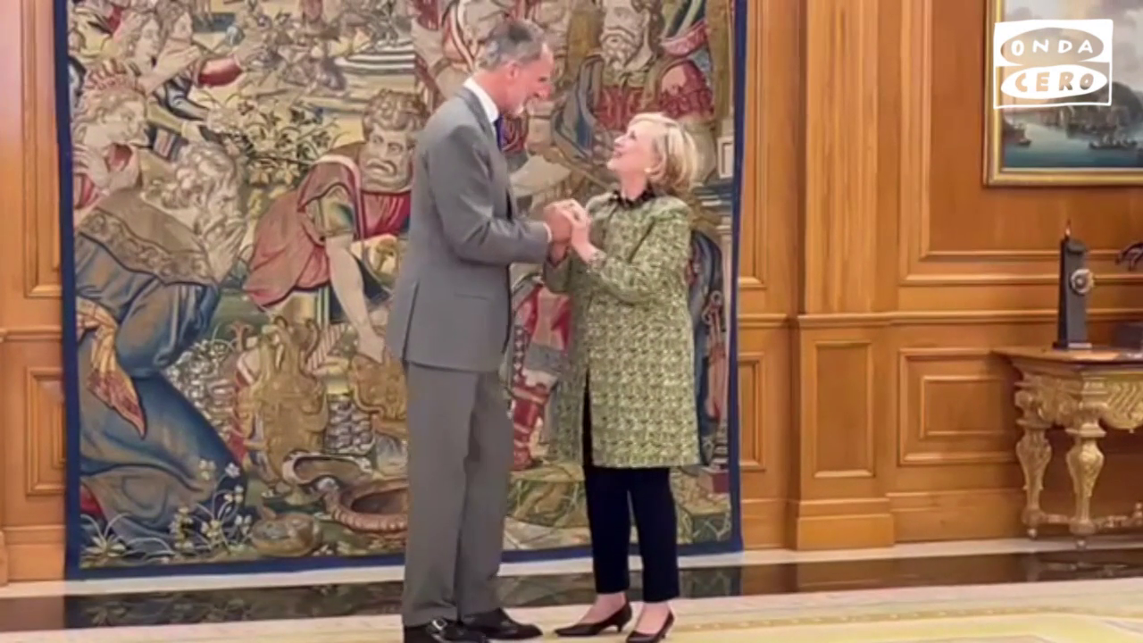 El Rey recibe a Hillary Clinton en La Zarzuela, con motivo de su visita a España El Rey recibe a Hillary Clinton en La Zarzuela, con motivo de su visita a España