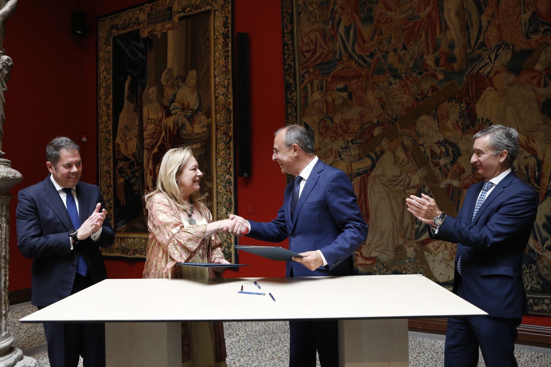 Acuerdo para impulsar a las pymes aragonesas Acuerdo para impulsar a las pymes aragonesas