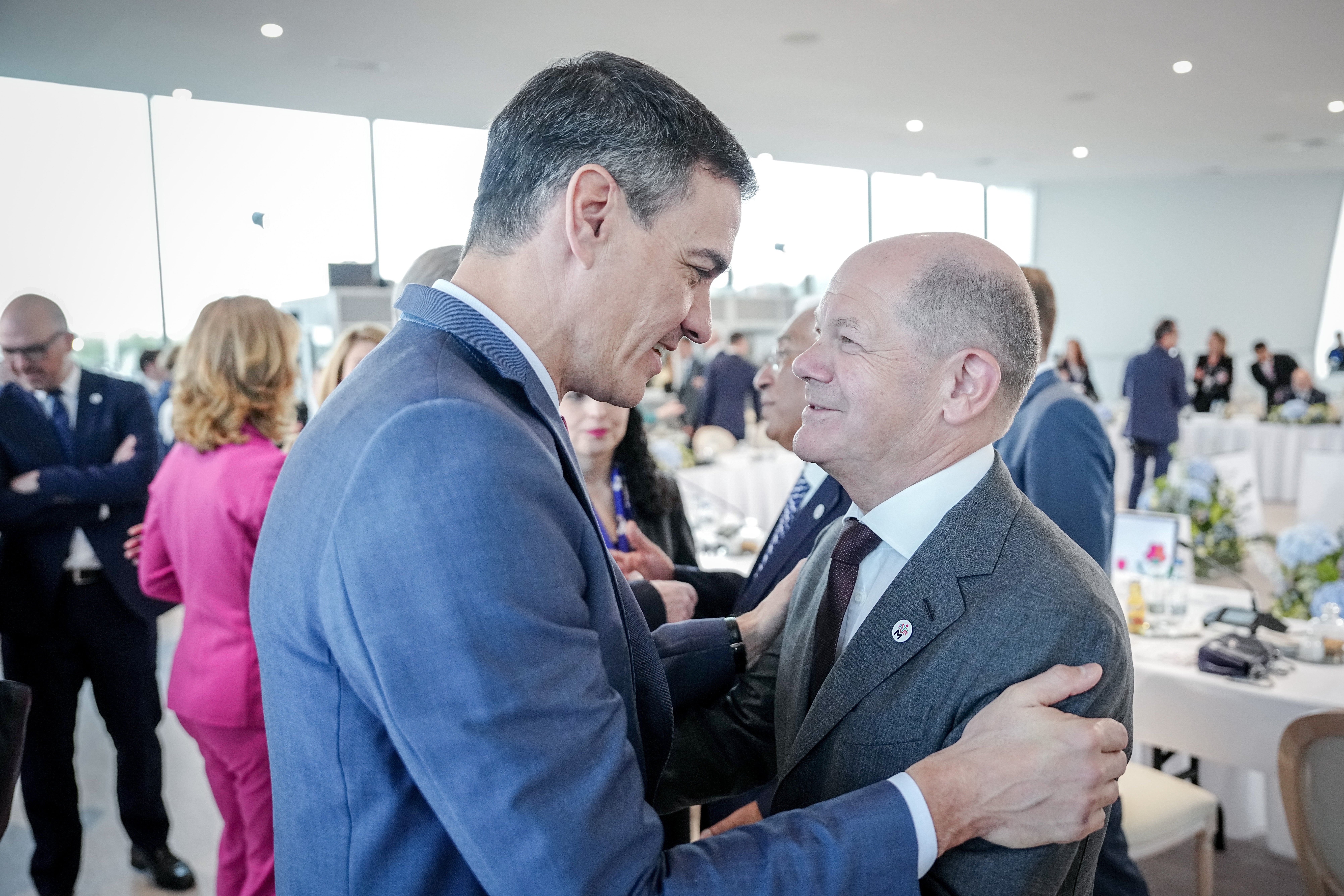 Europa no ve problema en el adelanto electoral para la presidencia española de la Unión Europea Europa no ve problema en el adelanto electoral para la presidencia española de la Unión Europea