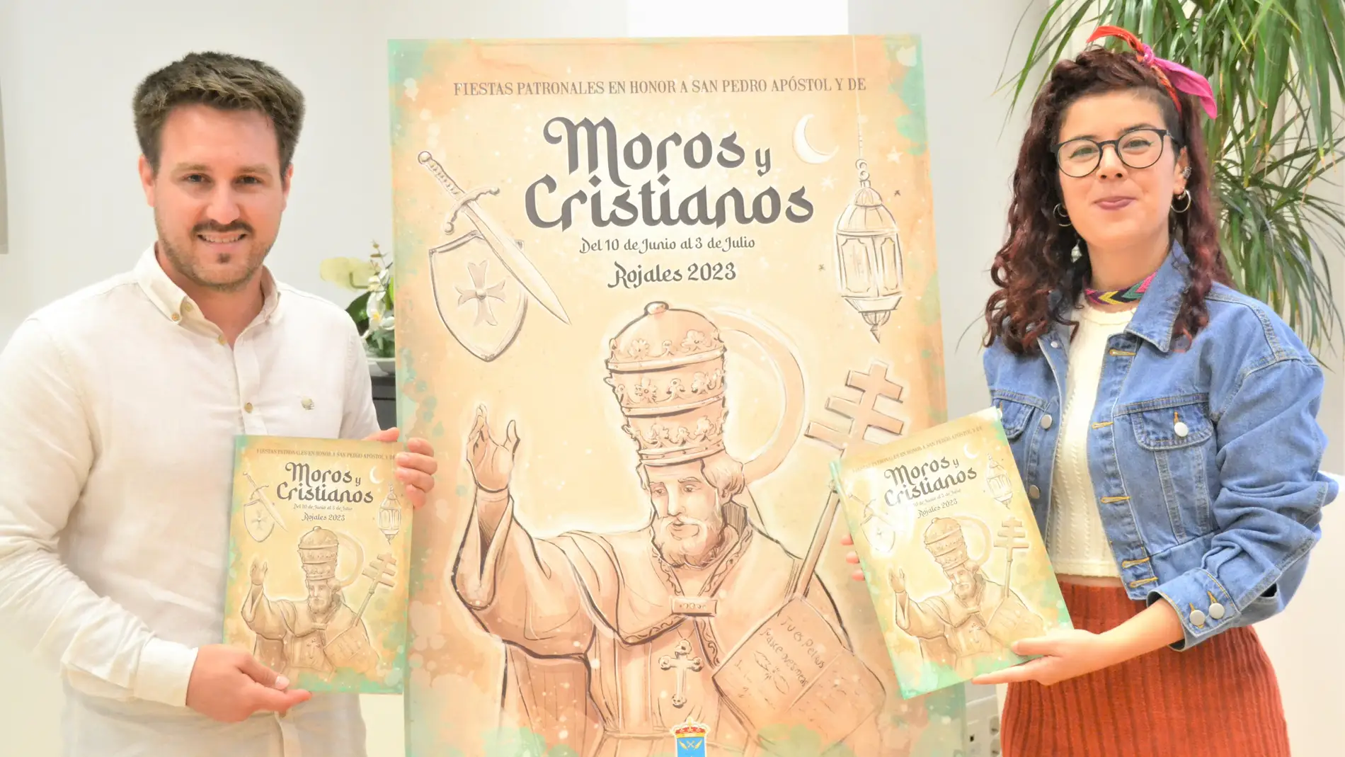 Rojales edita 2500 ejemplares del libro de fiestas en honor a San Pedro Apóstol y de Moros y Cristianos 