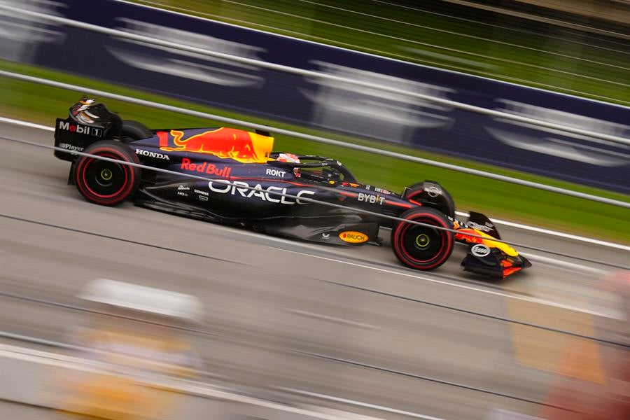 Verstappen no da opción, Sainz se luce y Alonso con problemas saldrá 9º Verstappen no da opción, Sainz se luce y Alonso con problemas saldrá 9º