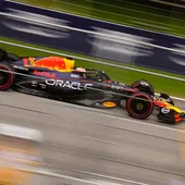 Verstappen no da opción, Sainz se luce y Alonso con problemas saldrá 9º Verstappen no da opción, Sainz se luce y Alonso con problemas saldrá 9º