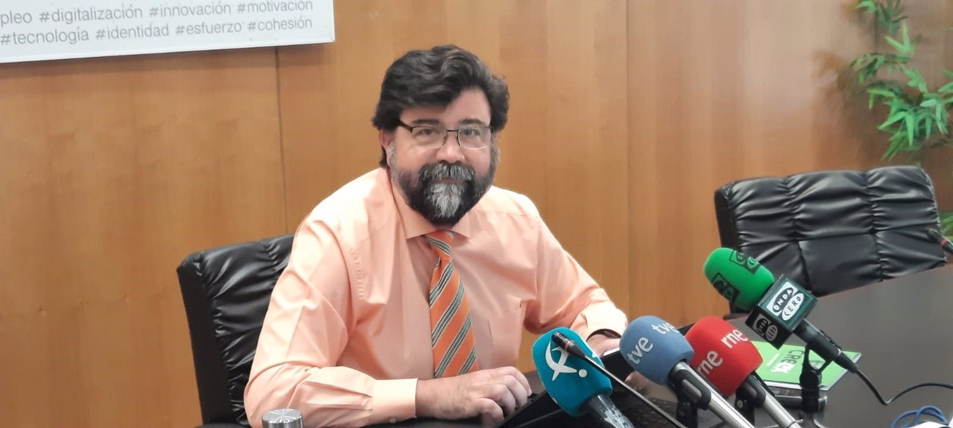 Javier Peinado es elegido presidente de Coeba con el 95% de los votos Javier Peinado es elegido presidente de Coeba con el 95% de los votos