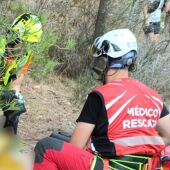 Trabajos de rescate del ciclista fallecido en La Mola de Segart