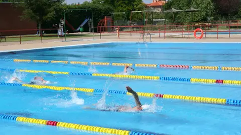 Las piscinas de verano abrirán de forma escalonada a partir del 16 de junio PISCINA