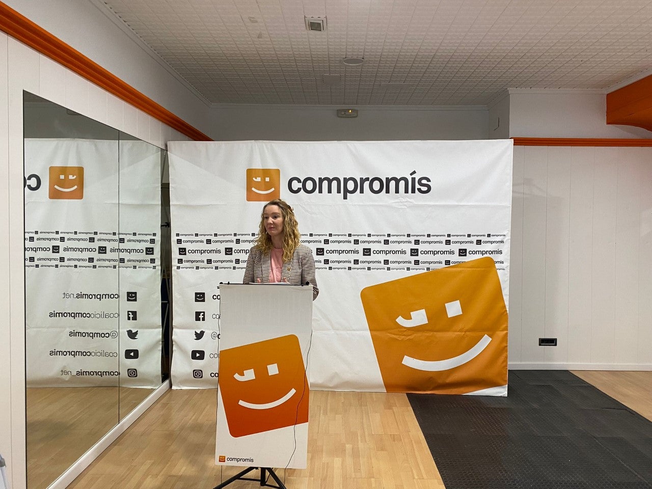 Compromís negociará con Benlloch pero sin verse las caras con María Fajardo Compromís negociará con Benlloch pero sin verse las caras con María Fajardo