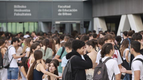 14.000 estudiantes vascos se enfrentan a la EBAU