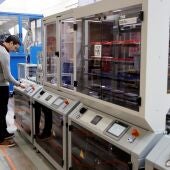 La creación de empresas en Extremadura bajó en abril casi un 30% respecto a 2022