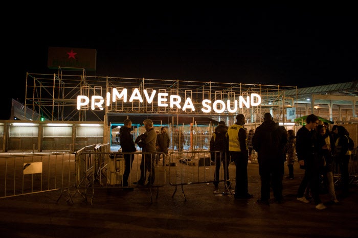 El Primavera Sound suspende la jornada inaugural en Madrid por las "inclemencias meteorológicas" El Primavera Sound suspende la jornada inaugural en Madrid por las "inclemencias meteorológicas"