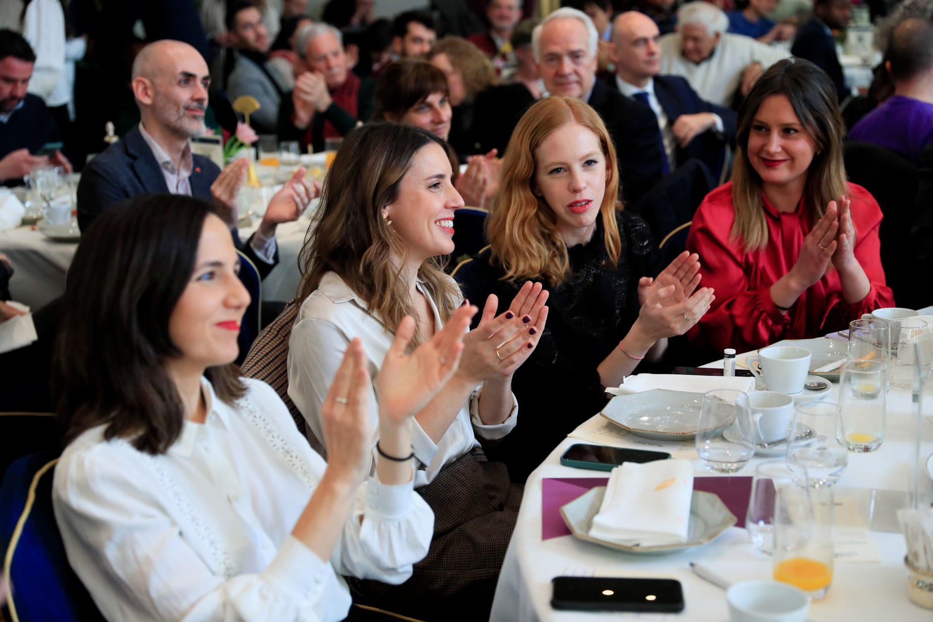 El gabinete: ¿tiene trampa la pregunta de Podemos a sus bases? El gabinete: ¿tiene trampa la pregunta de Podemos a sus bases?