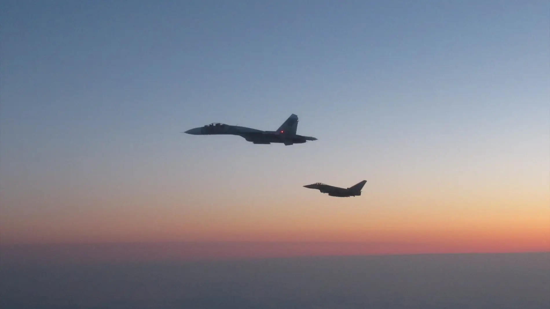 Cazas británicos vuelven a interceptar aviones rusos sobre el golfo de Finlandia