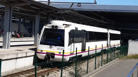 Adif dedica 12,5 millones para modernizar la señalización del trazado Trubia-Oviedo de la antigua Feve Adif dedica 12,5 millones para modernizar la señalización del trazado Trubia-Oviedo de la antigua Feve