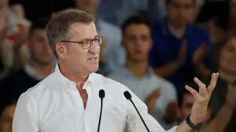 El líder del PP, Alberto Núñez Feijóo El PP publica sus listas para el 23J y mantiene la incógnita de quién será el número dos de Feijóo