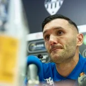 Lucas Pérez en la rueda de prensa tras caer en Castellón. Redes RDC. Lucas Pérez en la rueda de prensa tras caer en Castellón. Redes RDC.