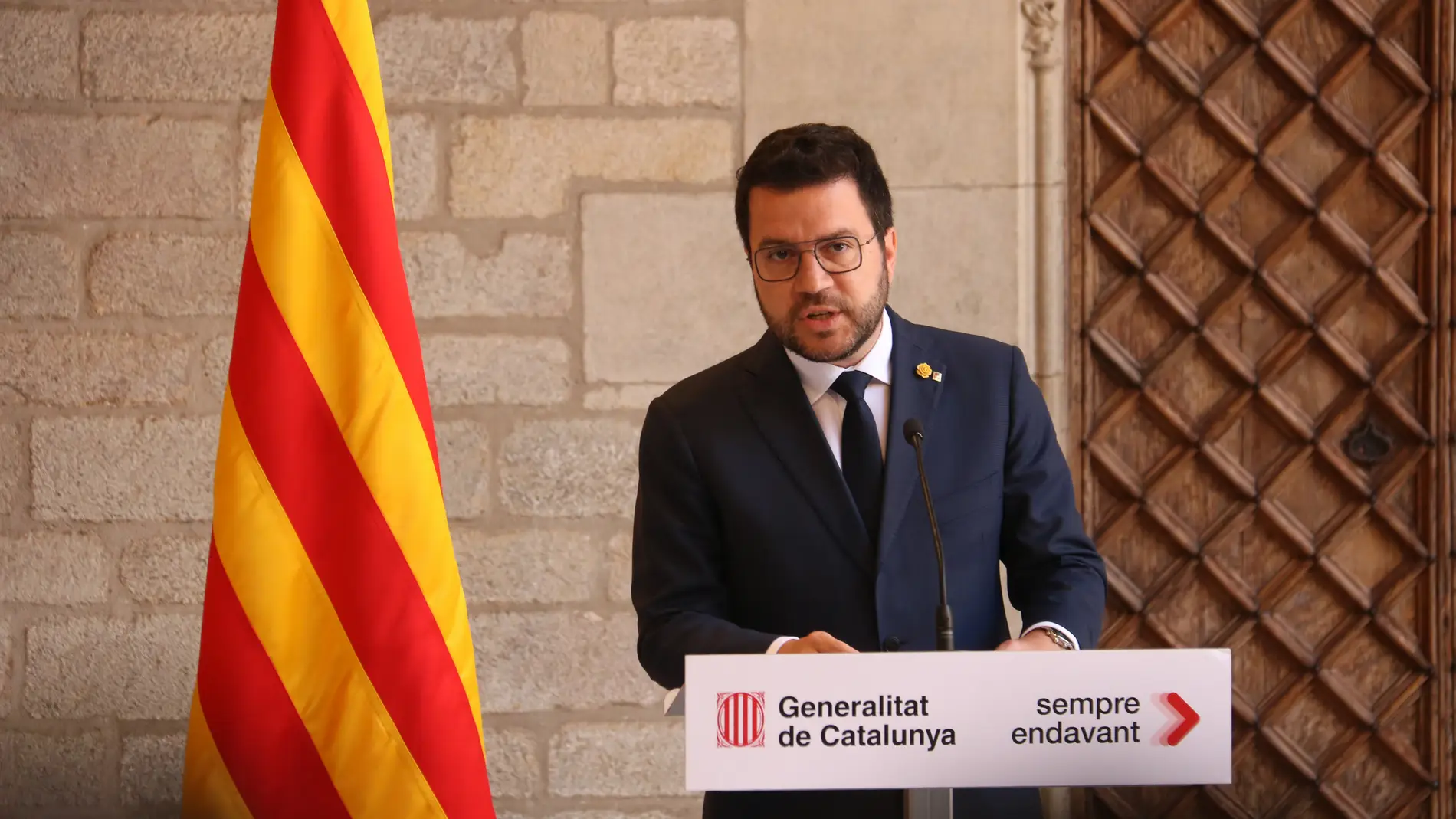 Pere Aragonès anuncia la remodelació des de la Sala Gòtica del Palau de la Generalitat