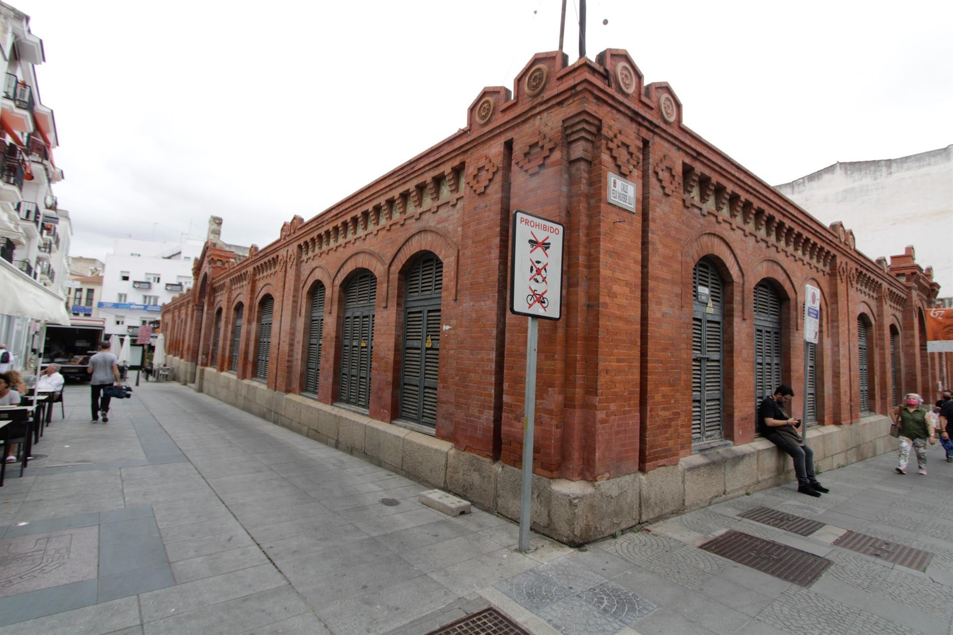 El Ayuntamiento de Mérida licitará de nuevo el museo en el Mercado de Calatrava tras quedar desierta la anterior El Ayuntamiento de Mérida licitará de nuevo el museo en el Mercado de Calatrava tras quedar desierta la anterior