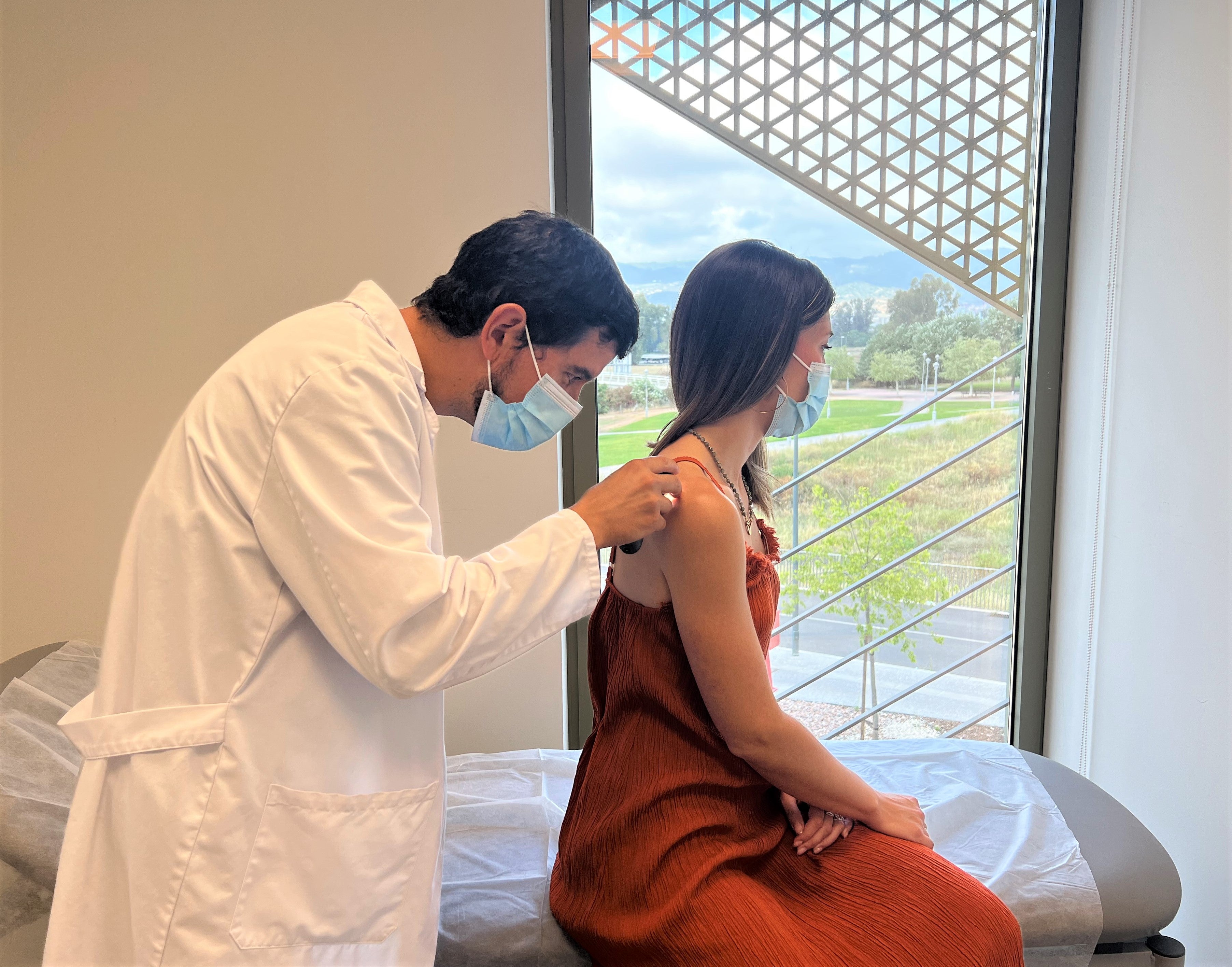 Dermatólogo destaca que la mejor prevención y detección precoz son los mejores escudos contra el cáncer de piel Dermatólogo destaca que la mejor prevención y detección precoz son los mejores escudos contra el cáncer de piel
