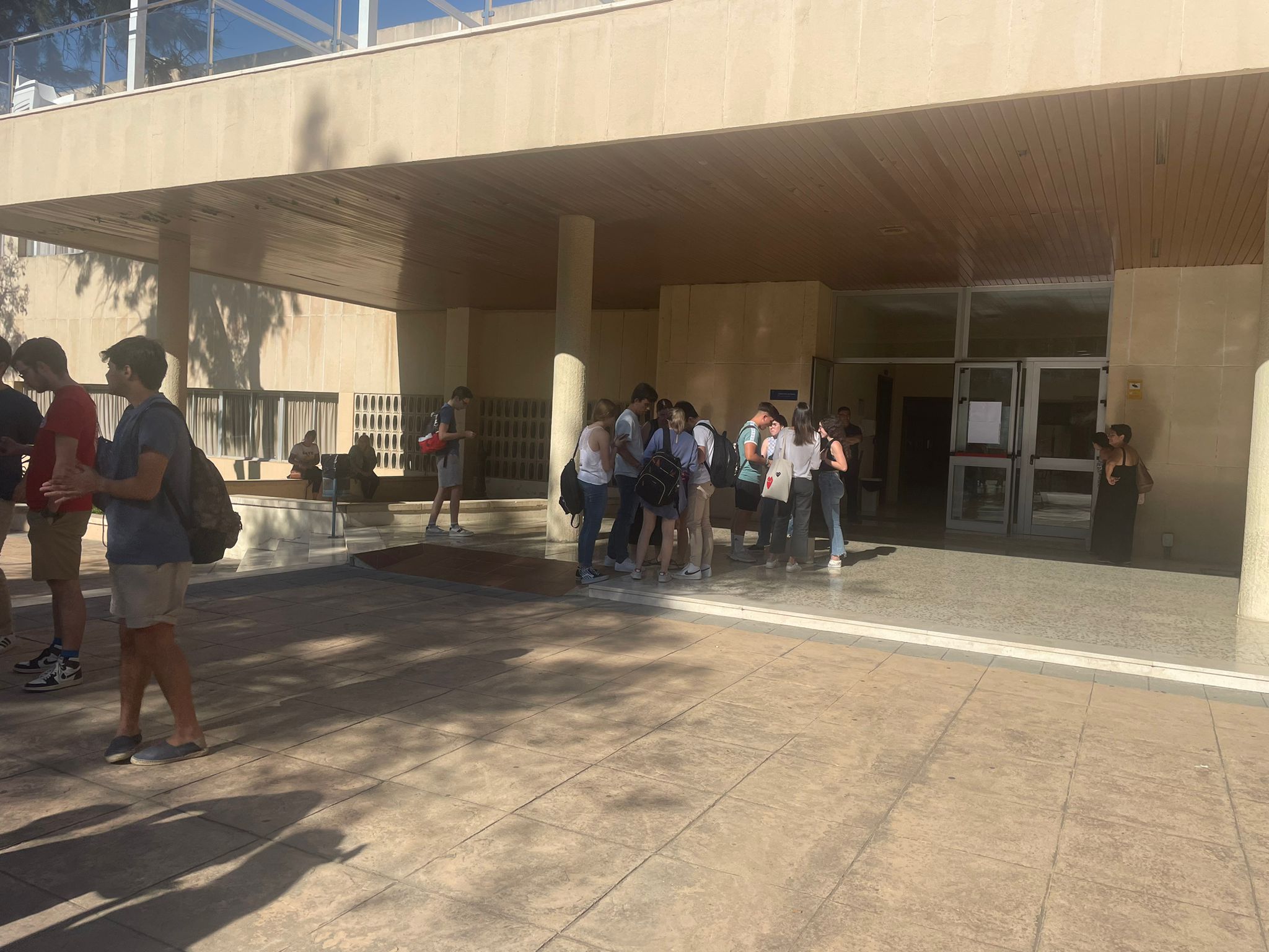 Así ha transcurrido la primera jornada de selectividad Así ha transcurrido la primera jornada de selectividad