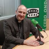 Antonio Prieto Lucena, nuevo obispo de Alcalá de Henares, visita Más de uno Alcalá