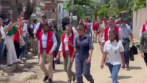 La Reina Letizia visita el barrio de Villahermosa en Cartagena de Indias La Reina Letizia visita el barrio de Villahermosa en Cartagena de Indias