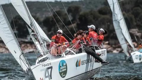 El Club Náutico de Altea ya es tercero en la general en el Campeonato de España de Vela Femenina El Club Náutico de Altea ya es tercero en la general en el Campeonato de España de Vela Femenina
