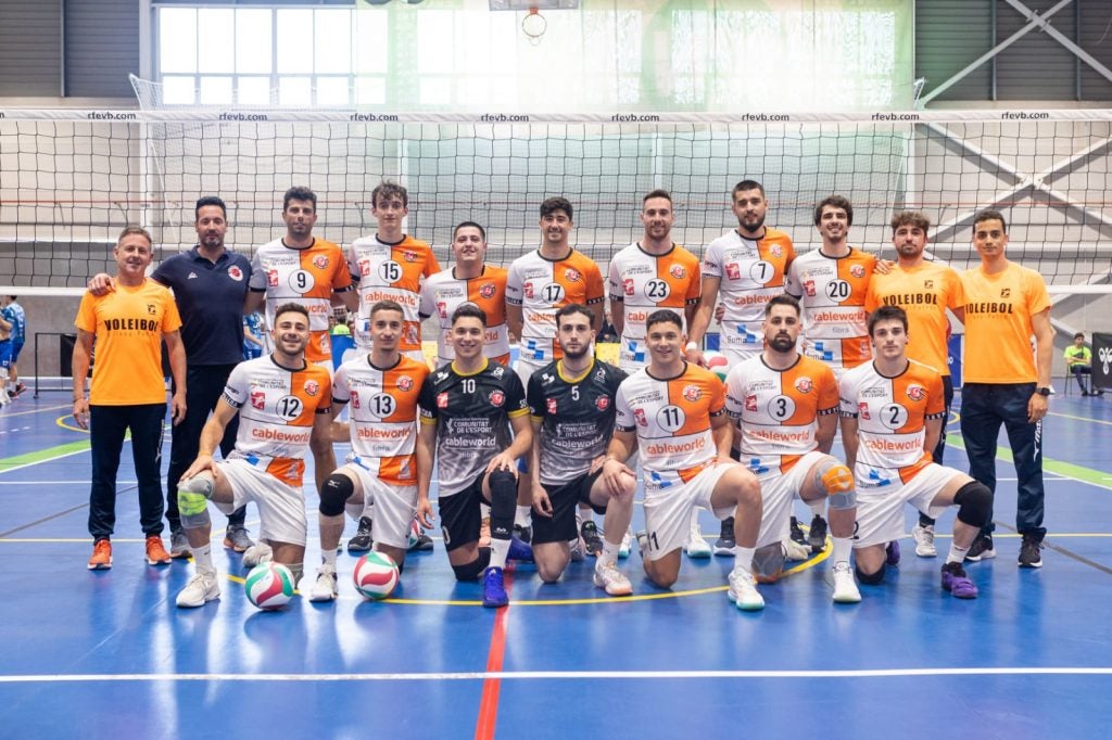 El Cableworld Voleibol Villena-Petrer confía en poder inscribir al equipo en Superliga El Cableworld Voleibol Villena-Petrer confía en poder inscribir al equipo en Superliga