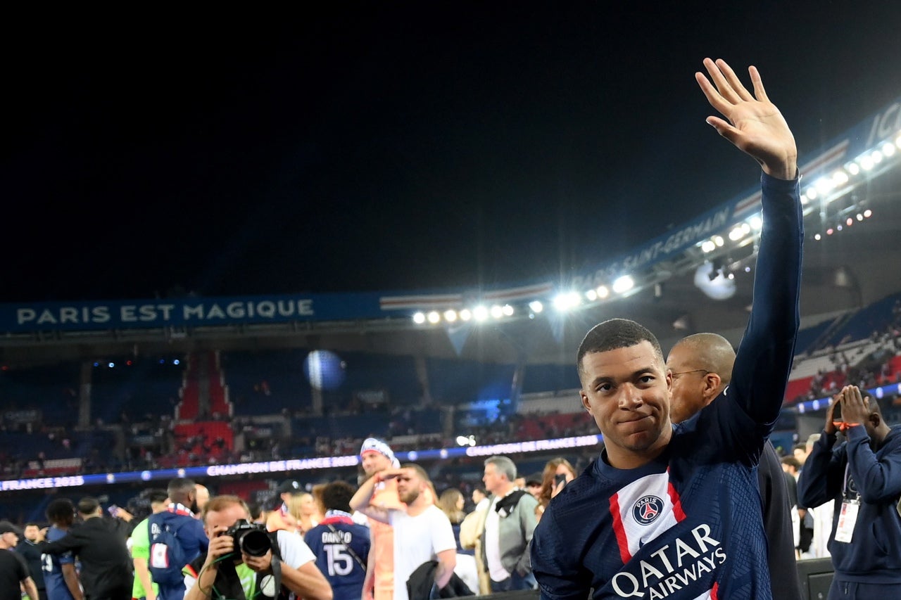 Mbappé reabre la puerta de salida Mbappé reabre la puerta de salida