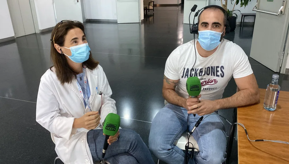 Ana Arruga y Jose Alonso, doctora y paciente 