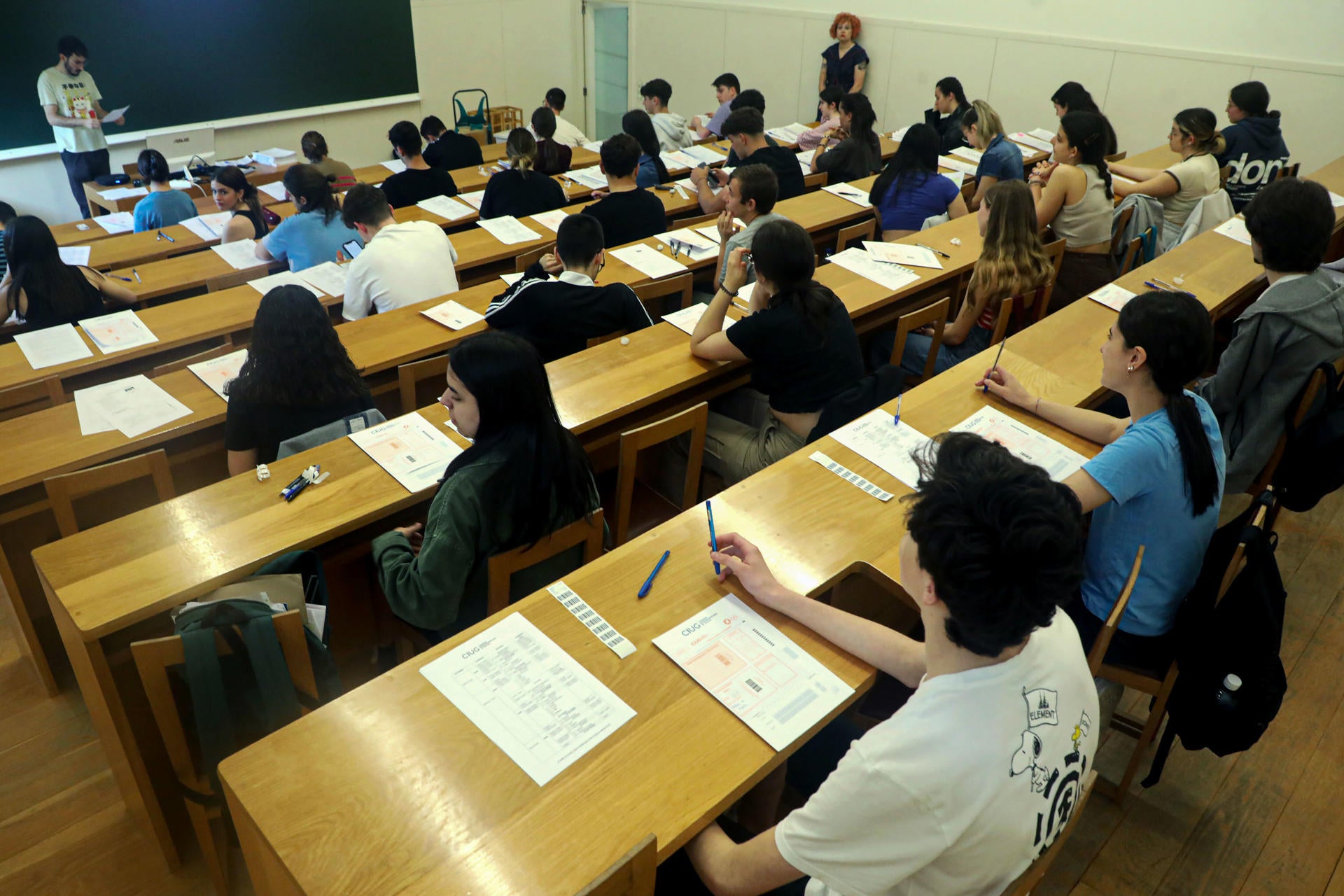 Un informe revela las razones por las que han subido las notas de Selectividad Un informe revela las razones por las que han subido las notas de Selectividad