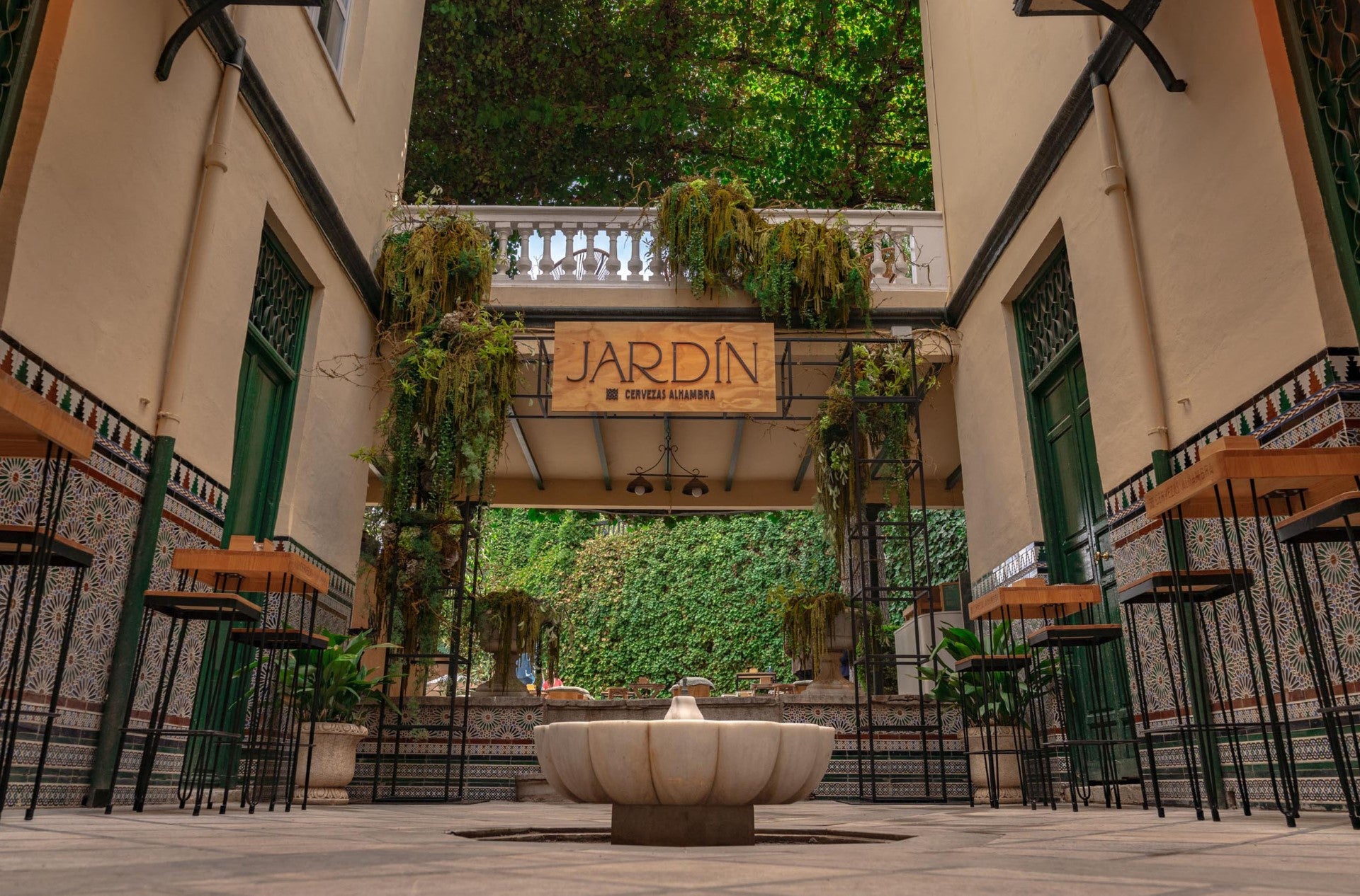 Jardín Alhambra regresa a Granada a finales de junio: un oasis urbano para disfrutar sin prisa Jardín Alhambra regresa a Granada a finales de junio: un oasis urbano para disfrutar sin prisa