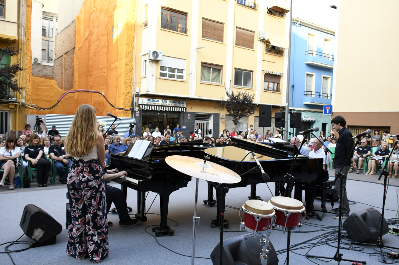 Las actuaciones musicales tomarán Villena este viernes y sábado Las actuaciones musicales tomarán Villena este viernes y sábado
