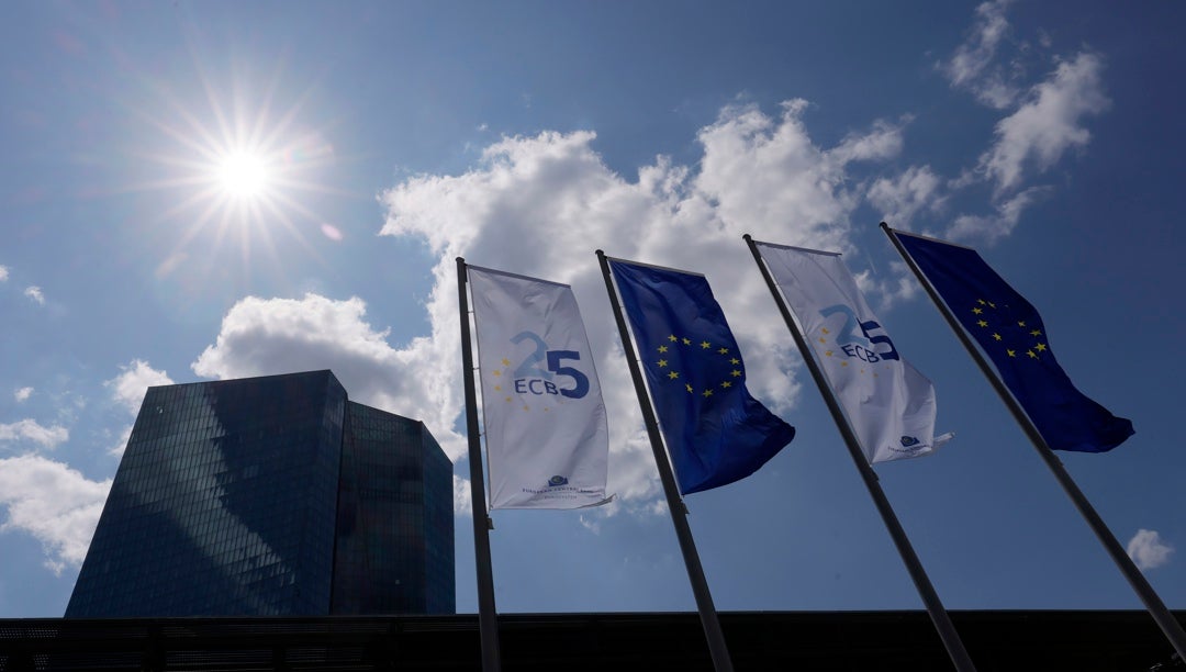 El BCE sube un cuarto de punto el tipo de interés hasta el 4 %, el nivel más alto desde 2000 El BCE sube un cuarto de punto el tipo de interés hasta el 4 %, el nivel más alto desde 2000