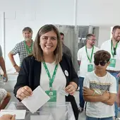 Inmaculada Sánchez, líder de AxSí en Conil Inmaculada Sánchez, líder de AxSí en Conil