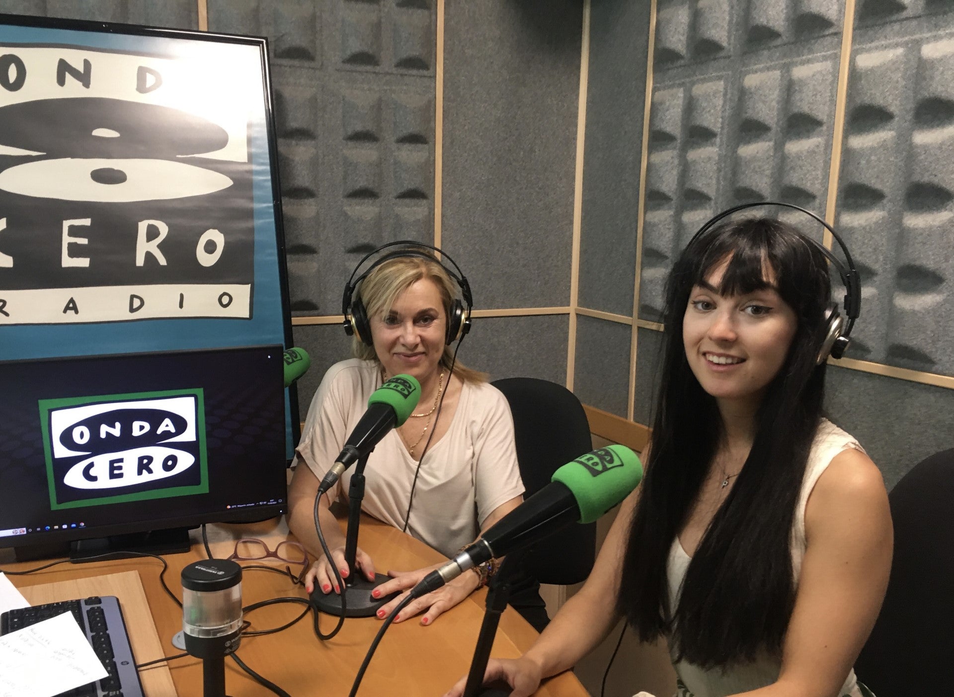 La joven compositora de Canet Paola Vilatela presenta su primer single La joven compositora de Canet Paola Vilatela presenta su primer single