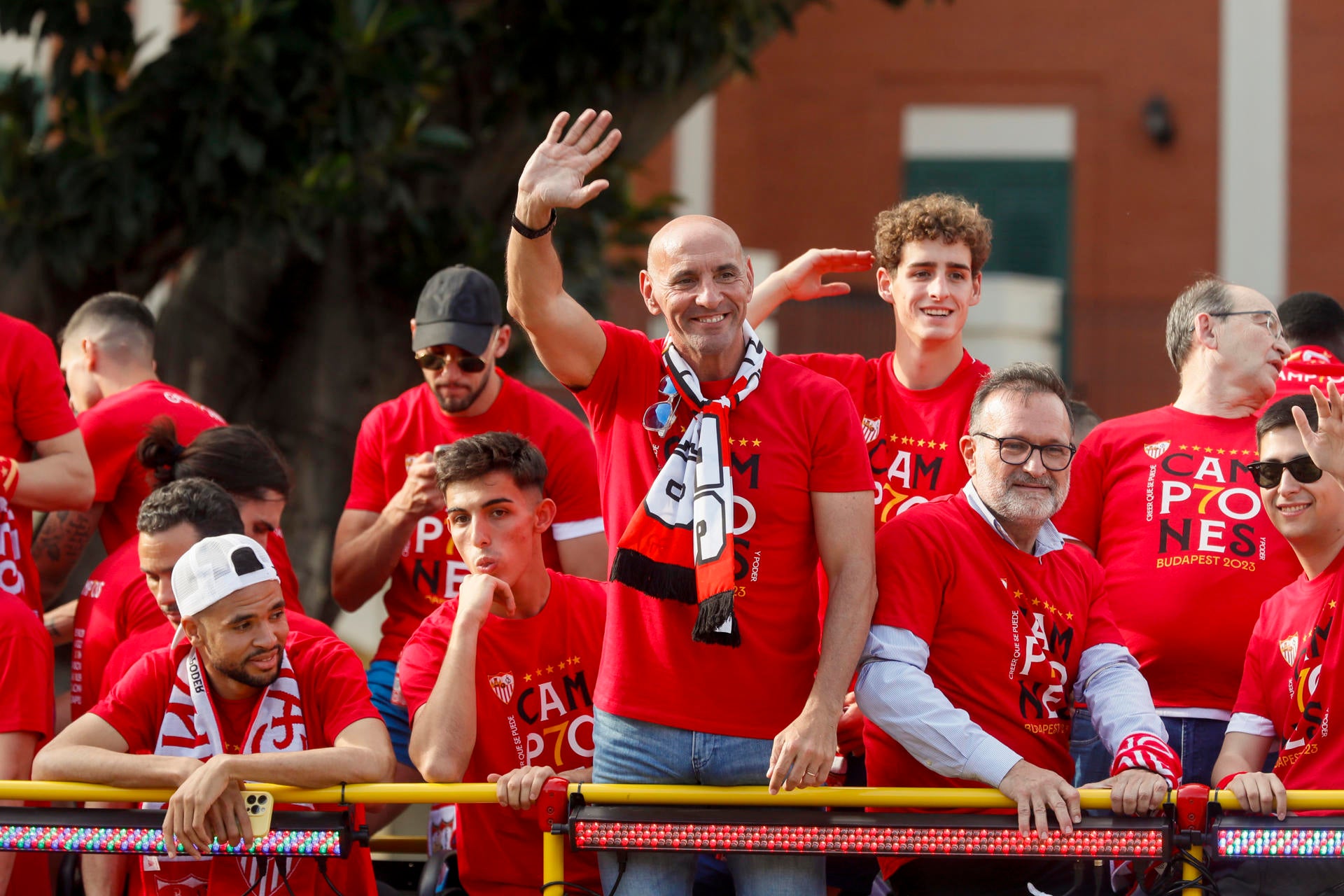 El Sevilla hace oficial la salida de Monchi El Sevilla hace oficial la salida de Monchi