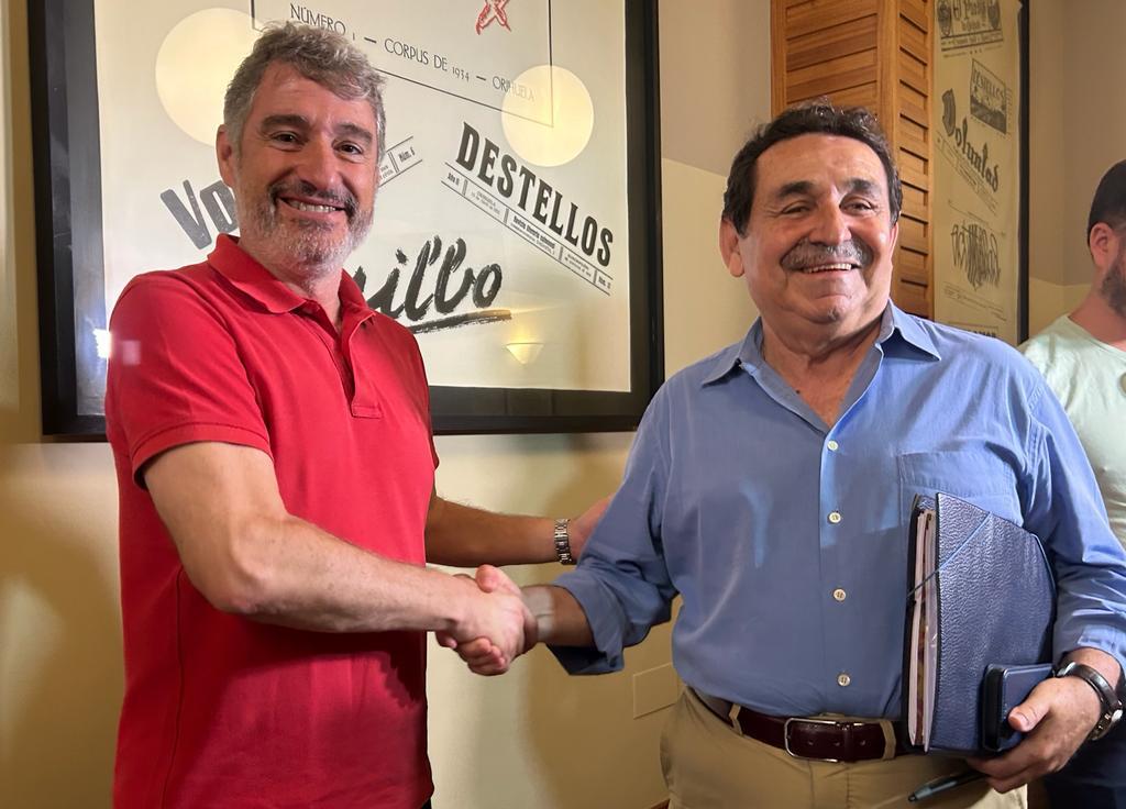 PP y VOX firman un acuerdo de gobernabilidad en Orihuela PP y VOX firman un acuerdo de gobernabilidad en Orihuela