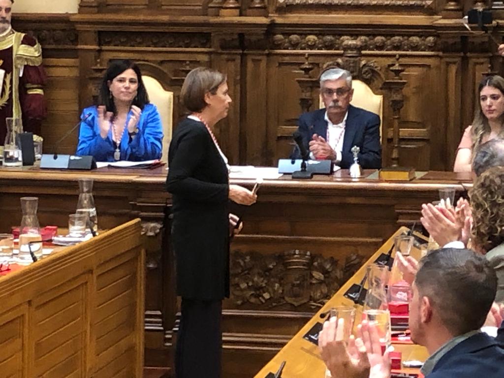 Carmen Moriyón vuelve a la alcaldía Carmen Moriyón vuelve a la alcaldía