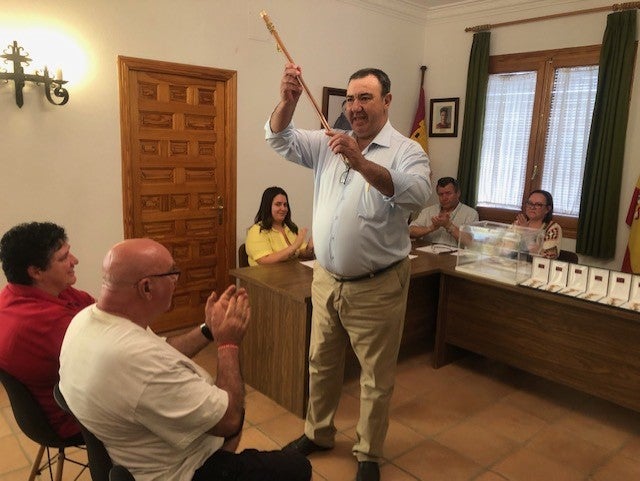 PP y PSOE pactan alternancia en Granátula: tres años los populares y uno los socialistas PP y PSOE pactan alternancia en Granátula: tres años los populares y uno los socialistas