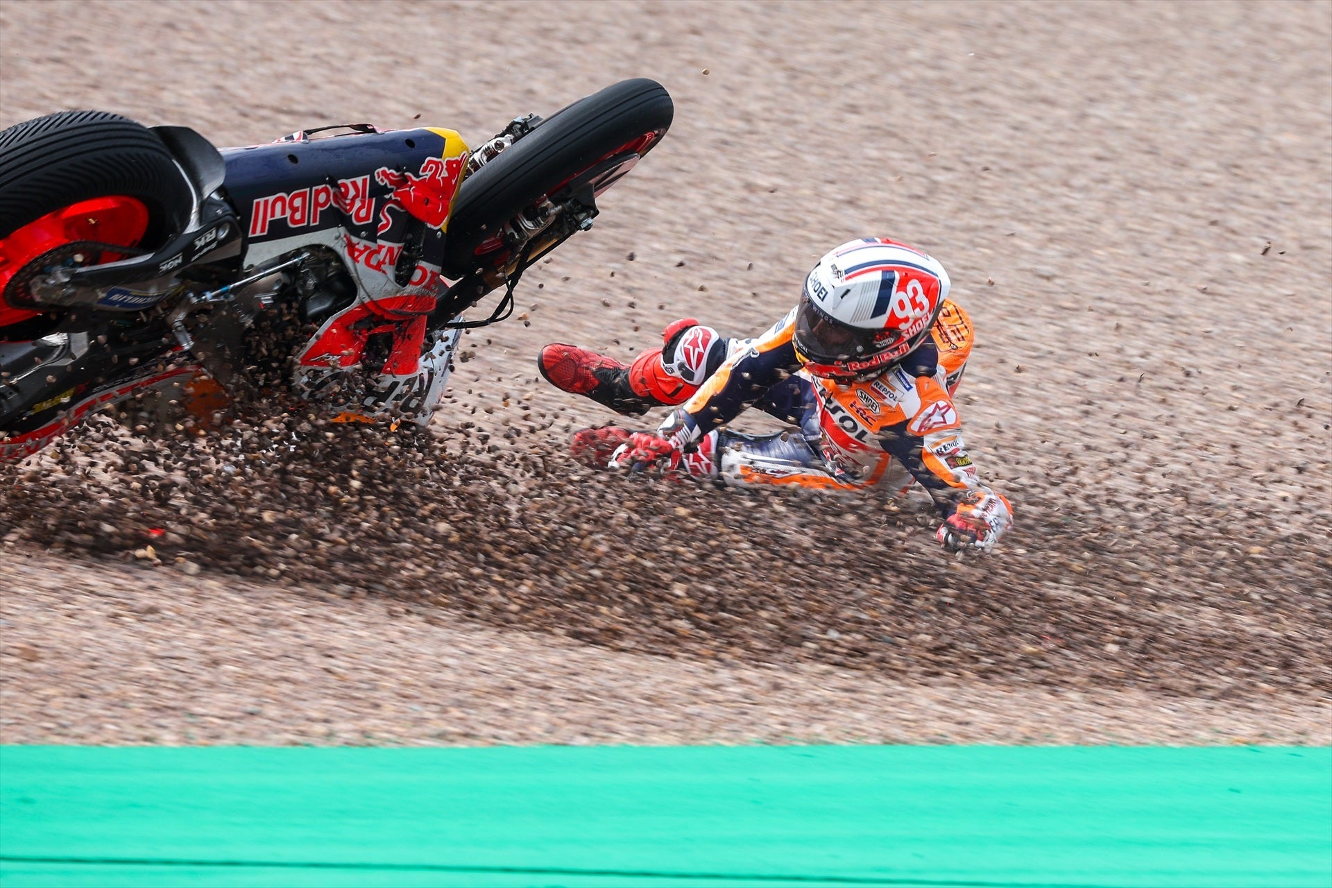Marc Márquez se retira del GP de Alemania tras sufrir otra caída Marc Márquez se retira del GP de Alemania tras sufrir otra caída