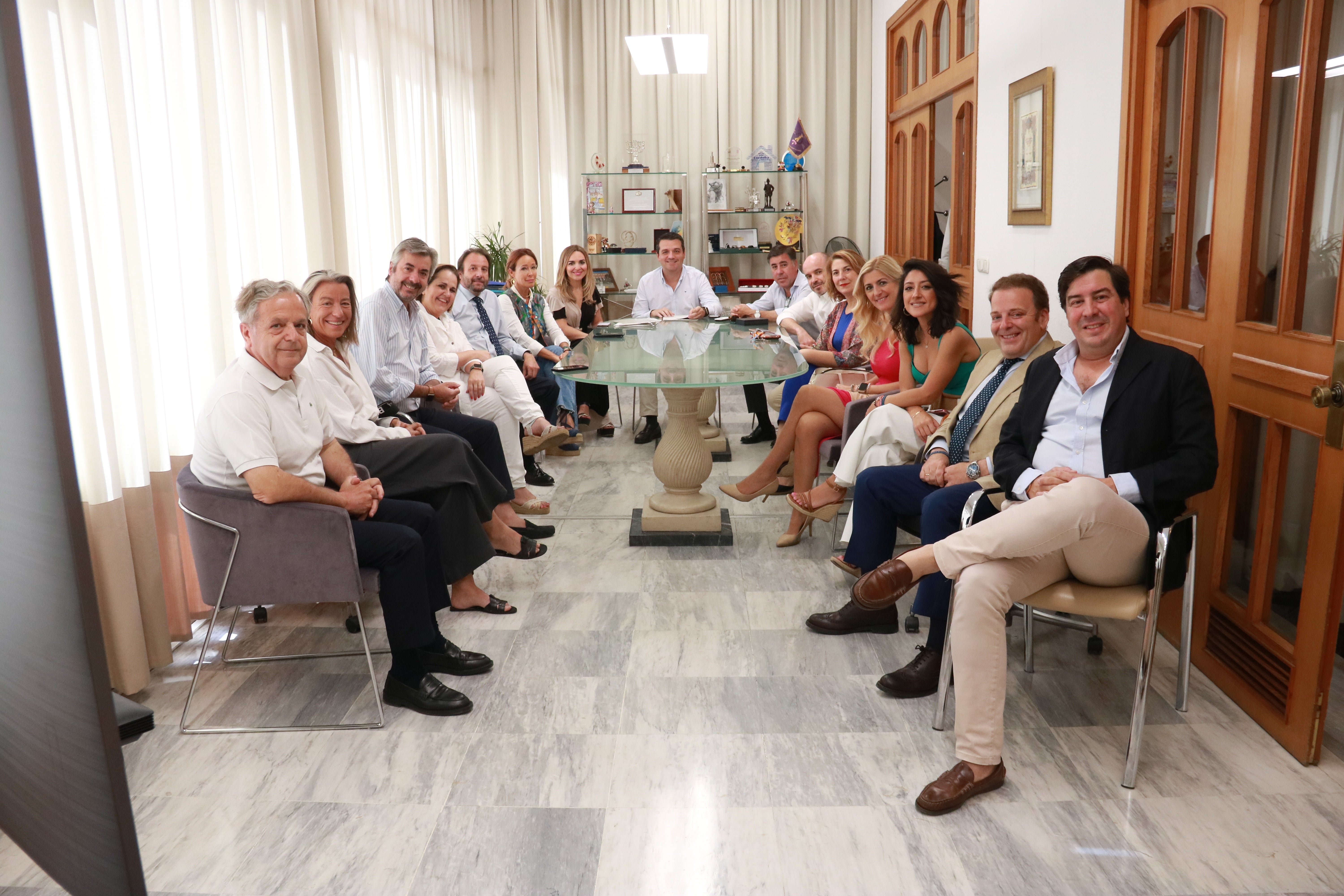 Cinco grandes áreas para gobernar la ciudad Cinco grandes áreas para gobernar la ciudad