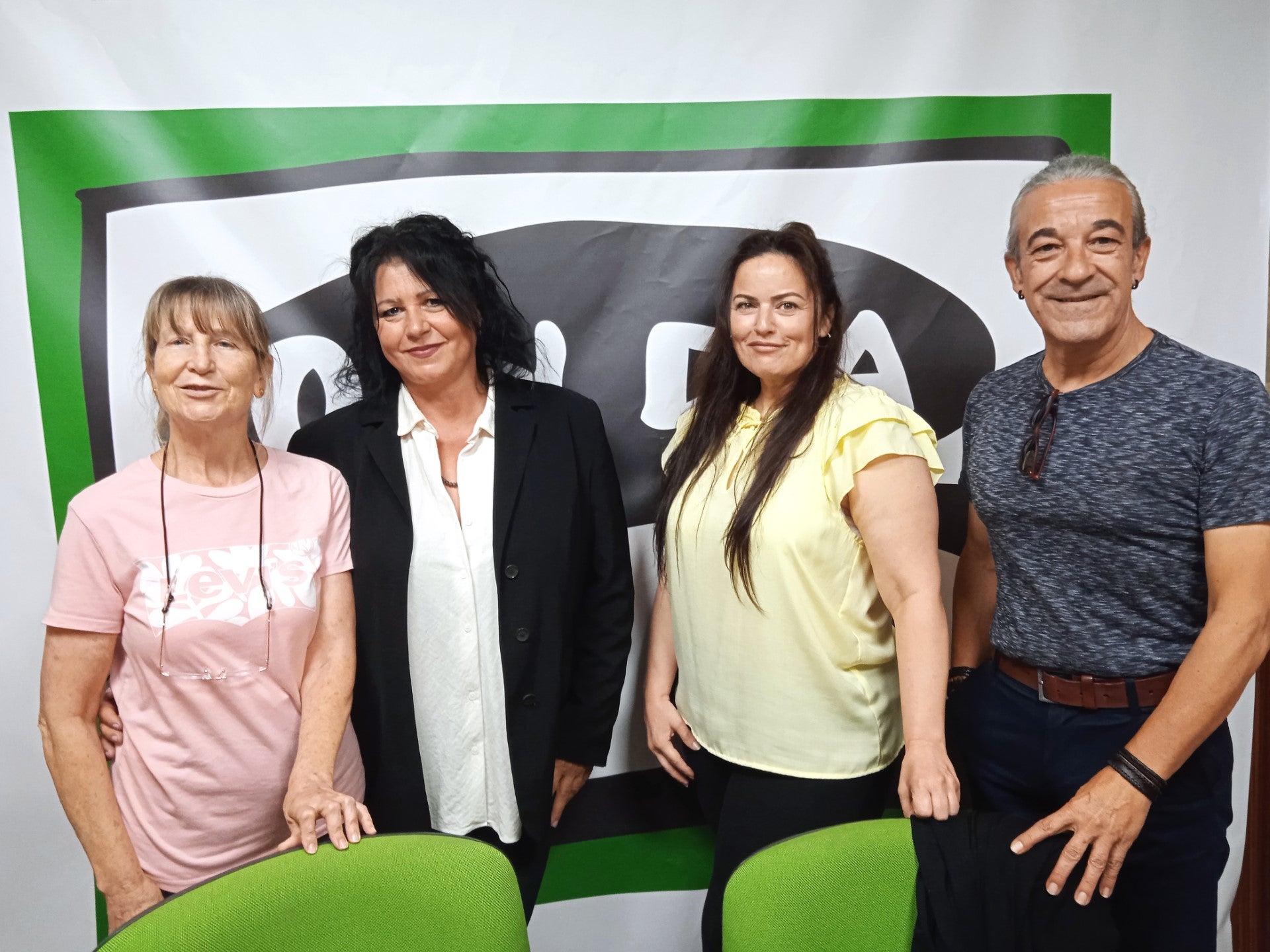 Aprendemos a bailar flamenco con Ángeles Polo Aprendemos a bailar flamenco con Ángeles Polo