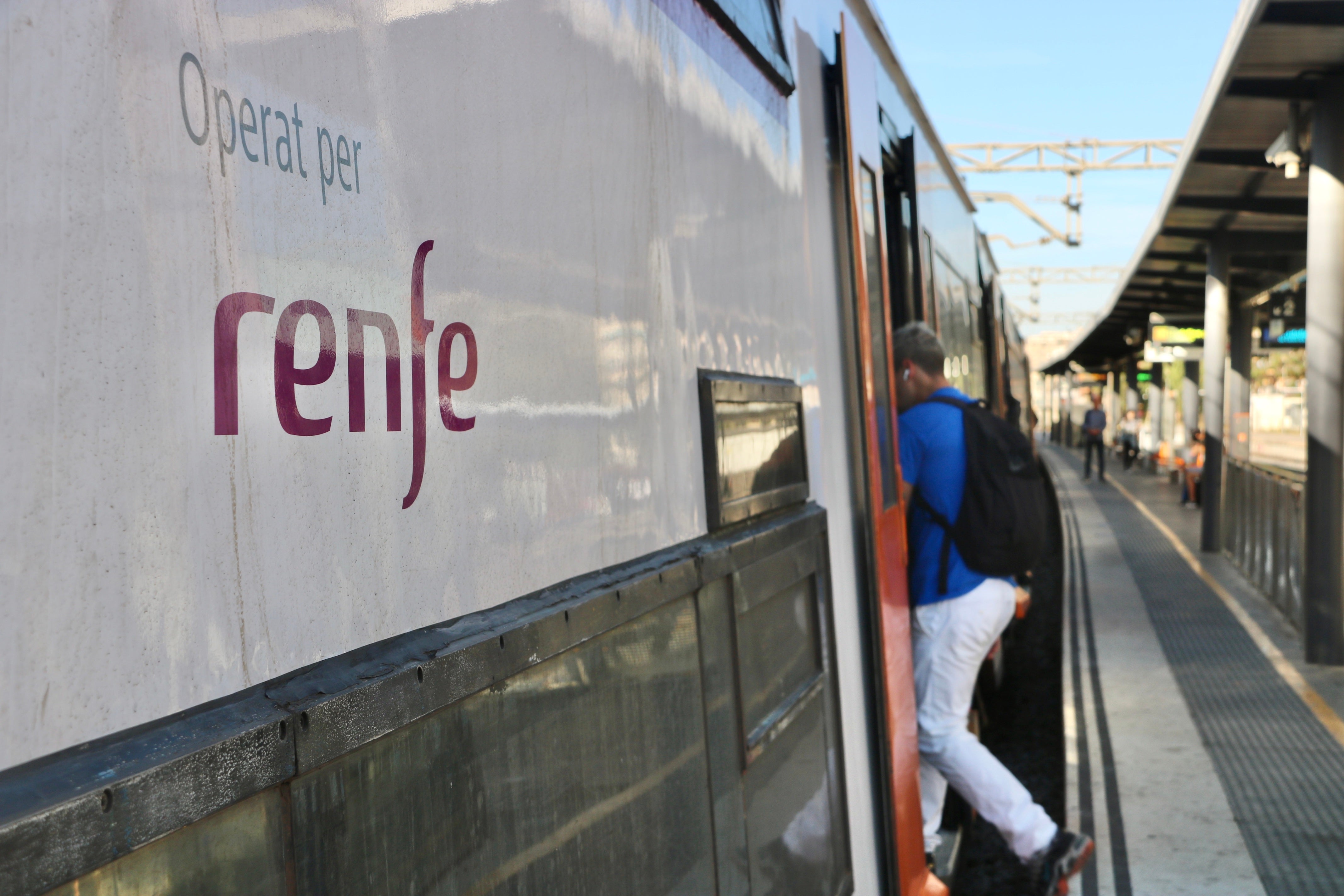 Renfe moderniza 11 estaciones Renfe moderniza 11 estaciones