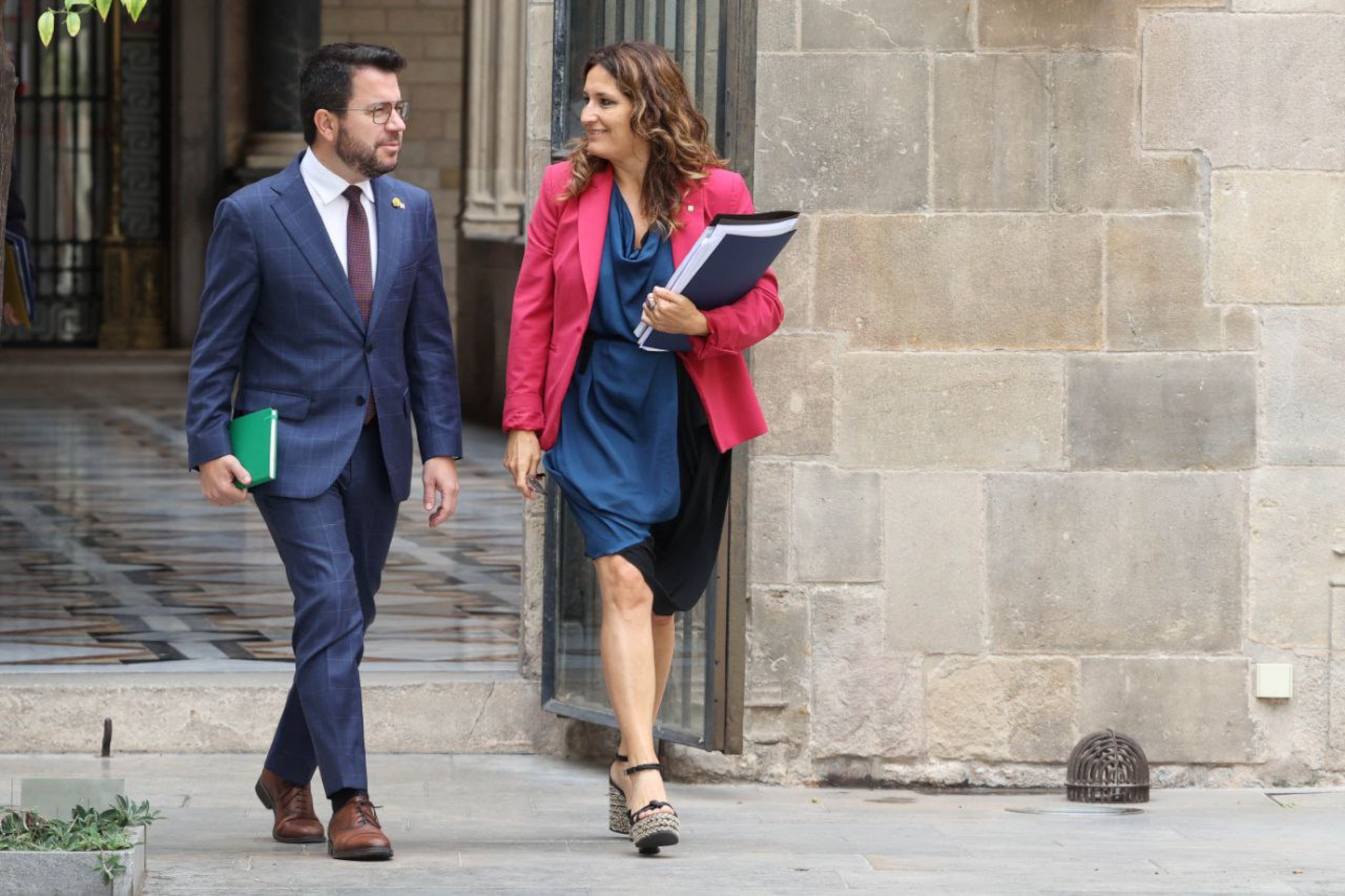 El Govern allarga la mà a Junts per aprovar els Pressupostos del 2024 El Govern allarga la mà a Junts per aprovar els Pressupostos del 2024